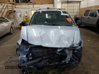 2005 Chrysler Town & Country Touring with VIN 2C4GP54L15R400125, listed as a Copart auction lot 46932135 with 94,034 mi miles and Non Repairable. Bid and sale history available at carsss.com. Image 5.