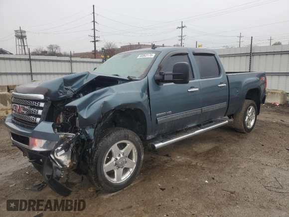 2013 GMC Sierra 2500HD SLT with VIN 1GT121E82DF212436, listed as a Copart auction lot 80863174 with 209,280 mi miles and Salvage title. Bid and sale history available at DreamBid. Image 1.