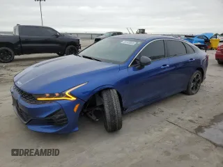 2024 Kia K5 GT-Line z VIN 5XXG64J2XRG259725, wystawiony jako Copart lot #51131855 z przebiegiem 43 644 mil mil oraz Szkody całkowita. Historia ofert i sprzedaży dostępna na DreamBid. Obrazek 1.