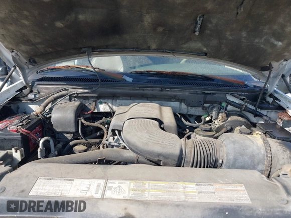 1999 Ford Expedition XLT with VIN 1FMRU1765XLB04984, listed as a IAAI auction lot 42138024 with Not provided miles and . Bid and sale history available at DreamBid. Image 10.