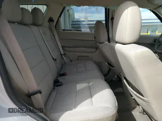 2011 Ford Escape Hybrid z VIN 1FMCU4K35BKA08355, wystawiony jako Copart lot #49155955 z przebiegiem 80 953 mil mil oraz Szkoda całkowita • Salvage title. Historia ofert i sprzedaży dostępna na DreamBid. Obrazek 11.