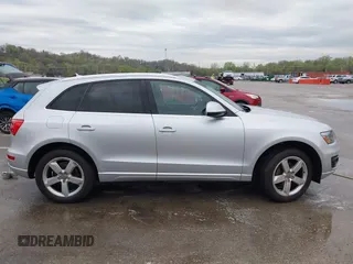 2010 Audi Q5 Premium Plus с VIN WA1LKAFP5AA104653, выставлен на аукционе IAAI как лот 41930488 с пробегом 81 934 миль миль и . История ставок и продаж доступна на DreamBid. Изображение 14.