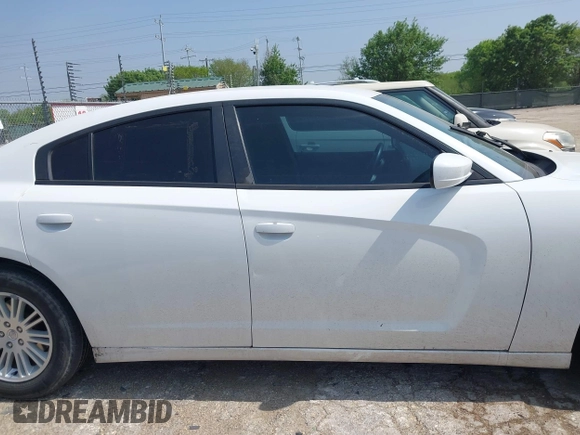 2013 Dodge Charger SXT with VIN 2C3CDXHG0DH664865, listed as a IAAI auction lot 41914053 with 195,211 mi miles. Bid and sale history available at carsss.com. Image 13.