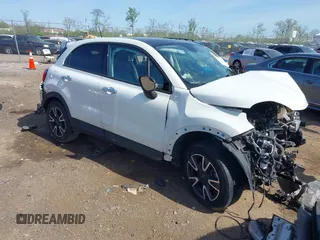 2020 FIAT 500X Pop z VIN ZFBNFYA15LP854250, wystawiony jako IAAI lot #42093363 z przebiegiem Nie podano mil oraz . Historia ofert i sprzedaży dostępna na DreamBid. Obrazek 1.