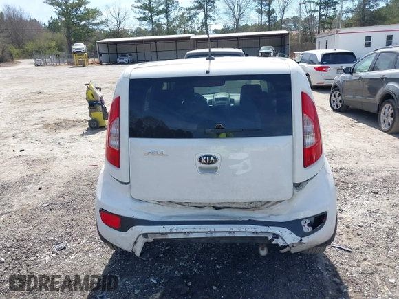 2013 Kia Soul with VIN KNDJT2A55D7538577, listed as a IAAI auction lot 41840154 with 116,548 mi miles. Bid and sale history available at carsss.com. Image 16.