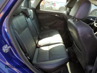 2014 Ford Focus Titanium with VIN 1FADP3J25EL304595, listed as a Copart auction lot 49573805 with 82,233 mi miles and Clean Title. Bid and sale history available at carsss.com. Image 10.