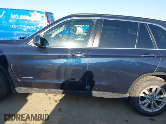 2015 BMW X5 xDrive35i with VIN 5UXKR0C53F0K62348, listed as a IAAI auction lot 41969164 with 122,612 mi miles. Bid and sale history available at carsss.com. Image 14.