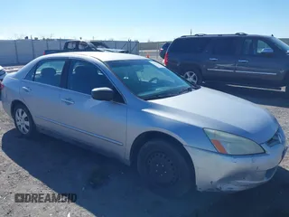 2005 Honda Accord LX with VIN 1HGCM66365A005292, listed as a IAAI auction lot 41555771 with 332,836 mi miles and . Bid and sale history available at DreamBid. Image 1.