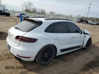 2018 Porsche Macan GTS with VIN WP1AG2A55JLB61187, listed as a Copart auction lot 54740915 with 48,886 mi miles and Clean Title. Bid and sale history available at DreamBid. Image 3.