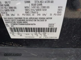 2017 Ford Explorer XLT z VIN 1FM5K7D88HGD91079, wystawiony jako IAAI lot #41843487 z przebiegiem 29 845 mil mil oraz . Historia ofert i sprzedaży dostępna na DreamBid. Obrazek 9.