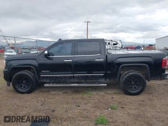 2017 GMC Sierra 1500 Denali z VIN 3GTU2PEJXHG304823, wystawiony jako IAAI lot #42293712 z przebiegiem 185 809 mil mil oraz . Historia ofert i sprzedaży dostępna na DreamBid. Obrazek 14.