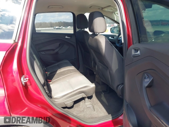 2016 Ford Escape SE with VIN 1FMCU9G9XGUA77208, listed as a IAAI auction lot 41666260 with 91,911 mi miles. Bid and sale history available at carsss.com. Image 8.