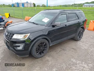 2017 Ford Explorer XLT с VIN 1FM5K7D86HGB39279, выставлен на аукционе IAAI как лот 42145739 с пробегом 155 098 миль миль и . История ставок и продаж доступна на DreamBid. Изображение 18.