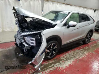 2024 Mitsubishi Eclipse Cross SE z VIN JA4ATWAA4RZ018493, wystawiony jako Copart lot #56225555 z przebiegiem 31 577 mil mil oraz Szkoda całkowita • Salvage title. Historia ofert i sprzedaży dostępna na DreamBid. Obrazek 1.