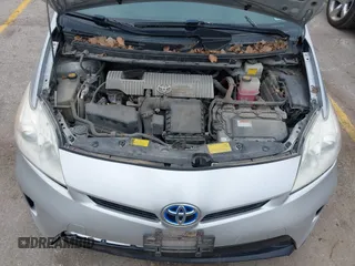 2013 Toyota Prius One with VIN JTDKN3DU5D5687140, listed as a IAAI auction lot 41881490 with 275,932 mi miles and . Bid and sale history available at DreamBid. Image 10.