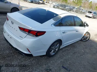 2018 Hyundai Sonata Limited with VIN 5NPE34AFXJH651308, listed as a IAAI auction lot 41539858 with 58,599 mi miles and . Bid and sale history available at DreamBid. Image 4.
