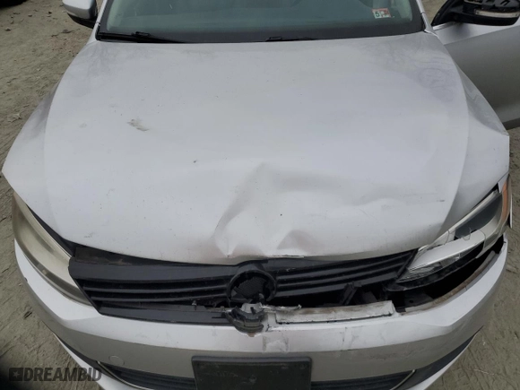 2014 Volkswagen Jetta Sedan SE w/Connectivity with VIN 3VWD17AJ8EM221717, listed as a Copart auction lot 47173345 with 154,155 mi miles and Salvage Title. Bid and sale history available at carsss.com. Image 13.