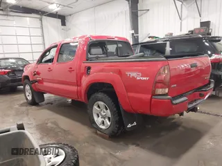 2007 Toyota Tacoma with VIN 5TELU42N37Z457266, listed as a IAAI auction lot 42043772 with 184,594 mi miles and . Bid and sale history available at DreamBid. Image 3.