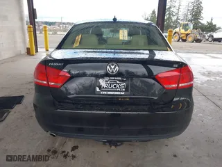2013 Volkswagen Passat SE with VIN 1VWBP7A34DC111271, listed as a IAAI auction lot 41713195 with 91,280 mi miles. Bid and sale history available at carsss.com. Image 16.