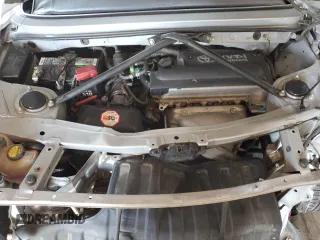 2005 Toyota MR2 z VIN JTDFR320450072938, wystawiony jako Copart lot #57668685 z przebiegiem 66 512 mil mil oraz Szkoda całkowita • Salvage title. Historia ofert i sprzedaży dostępna na DreamBid. Obrazek 11.