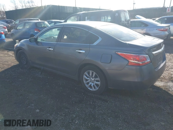 2015 Nissan Altima SV z VIN 1N4AL3AP7FC226879, wystawiony jako IAAI lot #41528365 z przebiegiem Nie podano mil oraz . Historia ofert i sprzedaży dostępna na DreamBid. Obrazek 3.