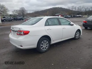 2011 Toyota Corolla L with VIN 2T1BU4EE1BC693128, listed as a IAAI auction lot 41948555 with 135,263 mi miles. Bid and sale history available at carsss.com. Image 4.