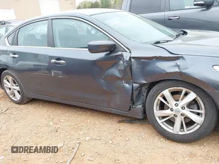 2013 Nissan Altima SV with VIN 1N4AL3AP8DC103069, listed as a IAAI auction lot 41934574 with 222,875 mi miles and . Bid and sale history available at carsss.com. Image 6.