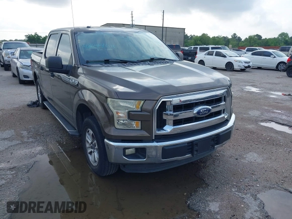 2015 Ford F-150 XLT with VIN 1FTEW1C81FKD15088, listed as a IAAI auction lot 42044616 with 159,248 mi miles and . Bid and sale history available at carsss.com. Image 1.
