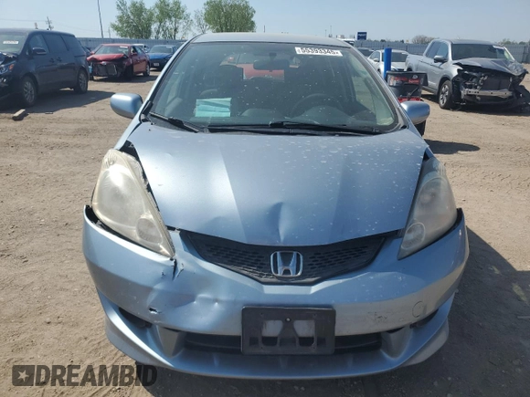 2011 Honda Fit Sport z VIN JHMGE8H53BC021245, wystawiony jako Copart lot #55393345 z przebiegiem 133 910 mil mil oraz Szkody całkowita. Historia ofert i sprzedaży dostępna na DreamBid. Obrazek 5.