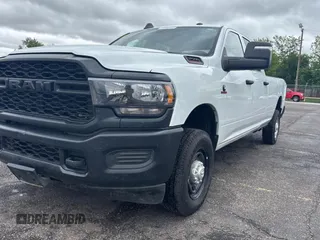 2023 Ram 2500 Tradesman with VIN 3C6UR5HL8PG652719, listed as a Copart auction lot 55502595 with 70,697 mi miles and Clean Title. Bid and sale history available at carsss.com. Image 2.