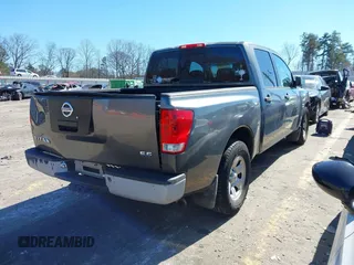 2004 Nissan Titan LE with VIN 1N6AA07A04N552555, listed as a IAAI auction lot 41574888 with 331,574 mi miles and . Bid and sale history available at DreamBid. Image 4.