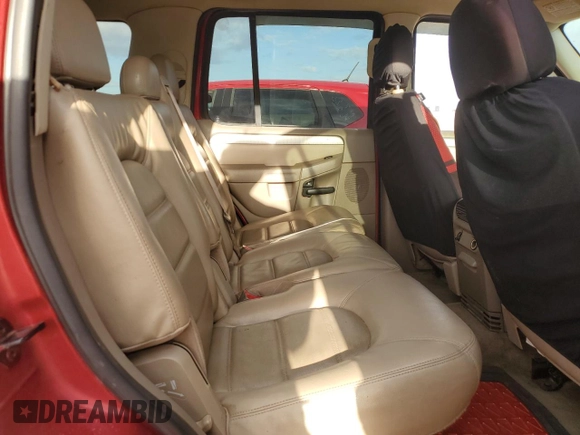 2003 Ford Explorer XLT z VIN 1FMZU73W13UB60322, wystawiony jako Copart lot #53304155 z przebiegiem 170 709 mil mil oraz Szkoda całkowita • Salvage title. Historia ofert i sprzedaży dostępna na DreamBid. Obrazek 11.
