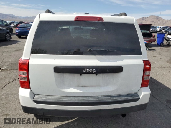 2016 Jeep Patriot Sport z VIN 1C4NJPBB7GD656743, wystawiony jako Copart lot #53142875 z przebiegiem 105 954 mil mil oraz Szkoda całkowita • Salvage title. Historia ofert i sprzedaży dostępna na DreamBid. Obrazek 6.