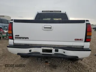 2006 GMC Sierra Denali z VIN 2GTEK63N761316163, wystawiony jako Copart lot #59637545 z przebiegiem 228 952 mil mil oraz Czysty tytuł • Clean title. Historia ofert i sprzedaży dostępna na DreamBid. Obrazek 6.
