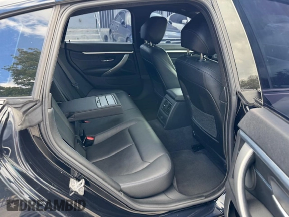 2020 BMW 4 Series 430i with VIN WBA4J1C04LBU67797, listed as a Copart auction lot 44953505 with 48,124 mi miles and Salvage title. Bid and sale history available at DreamBid. Image 11.
