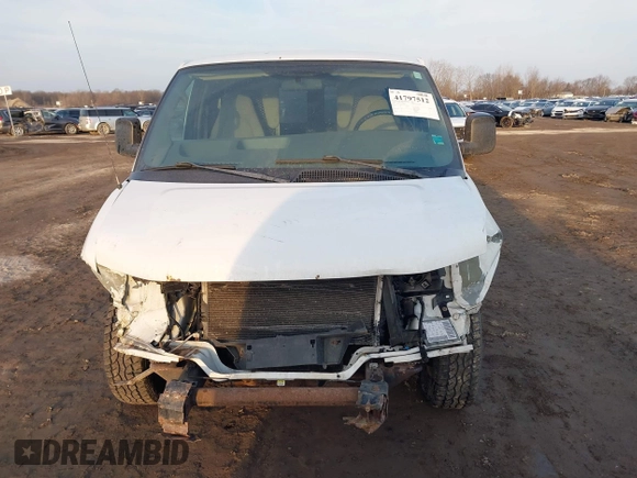 2005 Chevrolet Express Cargo with VIN 1GCFG15T251250047, listed as a IAAI auction lot 41797512 with 149,610 mi miles and . Bid and sale history available at DreamBid. Image 12.