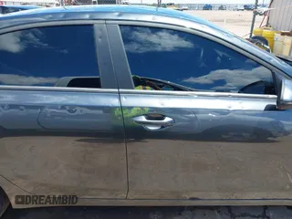 2024 Kia Forte LXS z VIN 3KPF24AD9RE819395, wystawiony jako IAAI lot #42182642 z przebiegiem 14 778 mil mil oraz . Historia ofert i sprzedaży dostępna na DreamBid. Obrazek 13.