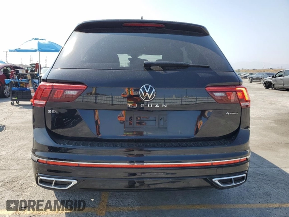 2024 Volkswagen Tiguan SEL R-Line with VIN 3VV4B7AX2RM121866, listed as a Copart auction lot 60169455 with Not provided miles and Salvage title. Bid and sale history available at DreamBid. Image 6.