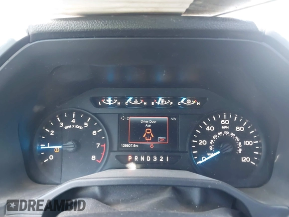 2016 Ford F-150 XL with VIN 1FTMF1C81GKD05786, listed as a IAAI auction lot 41846067 with 126,607 mi miles. Bid and sale history available at carsss.com. Image 7.