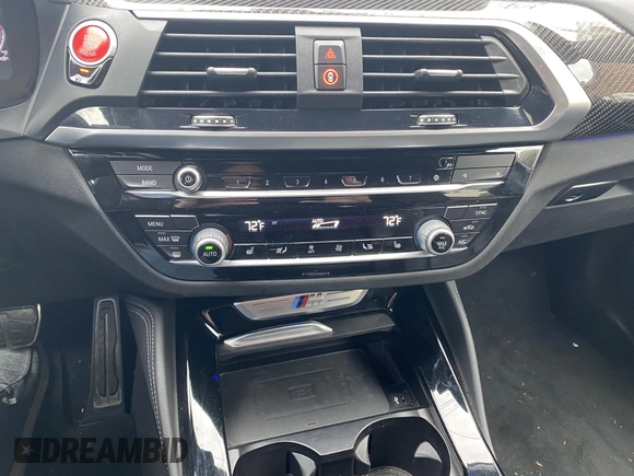 2021 BMW X3 M z VIN 5YMTS0C05M9G46973, wystawiony jako IAAI lot #41334083 z przebiegiem 42 819 mil mil oraz . Historia ofert i sprzedaży dostępna na DreamBid. Obrazek 13.