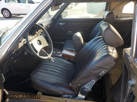 1981 Mercedes-Benz 380 380SL with VIN WDBBA45A8BB003796, listed as a Copart auction lot 46638435 with 122,163 mi miles and Salvage Title. Bid and sale history available at carsss.com. Image 7.