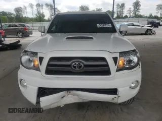 2009 Toyota Tacoma with VIN 3TMMU52N69M015298, listed as a Copart auction lot 54729255 with 341,477 mi miles and Salvage title. Bid and sale history available at DreamBid. Image 5.