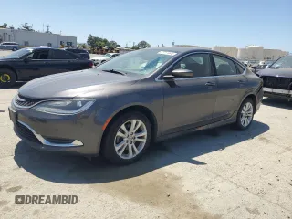 2015 Chrysler 200 Limited with VIN 1C3CCCAB0FN679743, listed as a Copart auction lot 57711945 with 207,804 mi miles and Clean title. Bid and sale history available at DreamBid. Image 1.