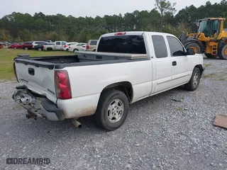 2003 Chevrolet Silverado 1500 LS with VIN 2GCEC19T031269320, listed as a IAAI auction lot 41900631 with 131,547 mi miles. Bid and sale history available at carsss.com. Image 4.