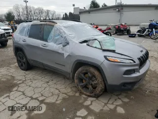 2018 Jeep Cherokee Latitude Tech Connect z VIN 1C4PJLCB7JD557234, wystawiony jako Copart lot #50689405 z przebiegiem 85 973 mil mil oraz Nie do naprawy • Non repairable. Historia ofert i sprzedaży dostępna na DreamBid. Obrazek 4.