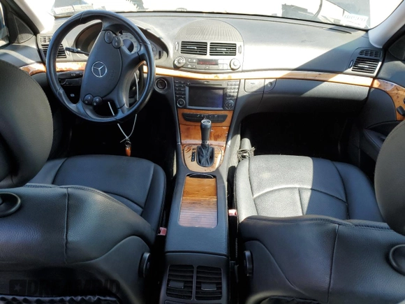 2009 Mercedes-Benz E-Class Luxury 3.5L with VIN WDBUF56X99B373751, listed as a Copart auction lot 50135705 with 116,204 mi miles and Salvage Title. Bid and sale history available at carsss.com. Image 8.