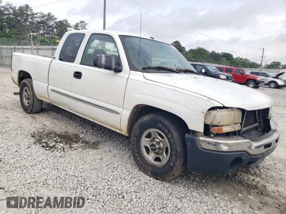2004 GMC Sierra 1500 SLE with VIN 2GTEC19V941337956, listed as a Copart auction lot 54003035 with 233,059 mi miles and Salvage Title. Bid and sale history available at DreamBid. Image 4.