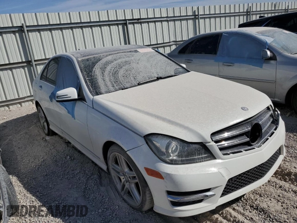 2014 Mercedes-Benz C 350 Sport with VIN WDDGF5HB0EA939012, listed as a Copart auction lot 66573204 with 77,514 mi miles and Salvage Title. Bid and sale history available at DreamBid. Image 4.