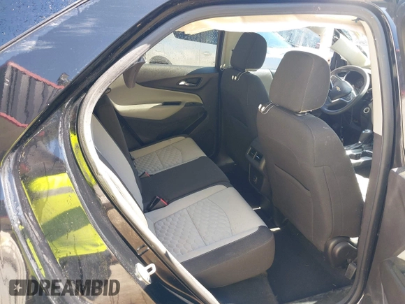 2019 Chevrolet Equinox LS with VIN 3GNAXHEV8KL400940, listed as a IAAI auction lot 41996664 with 140,430 mi miles. Bid and sale history available at carsss.com. Image 8.
