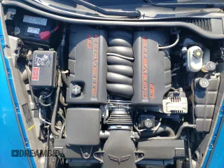 2009 Chevrolet Corvette 3LT z VIN 1G1YY26W795114864, wystawiony jako Copart lot #46570525 z przebiegiem 76 937 mil mil oraz Szkoda całkowita • Salvage title. Historia ofert i sprzedaży dostępna na DreamBid. Obrazek 11.